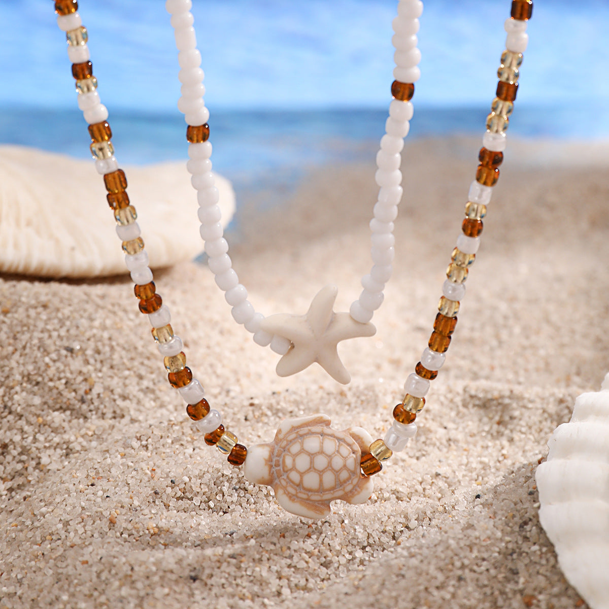 Hot selling beach and ocean accessories, versatile starfish necklaces, shell necklaces, women's accessories