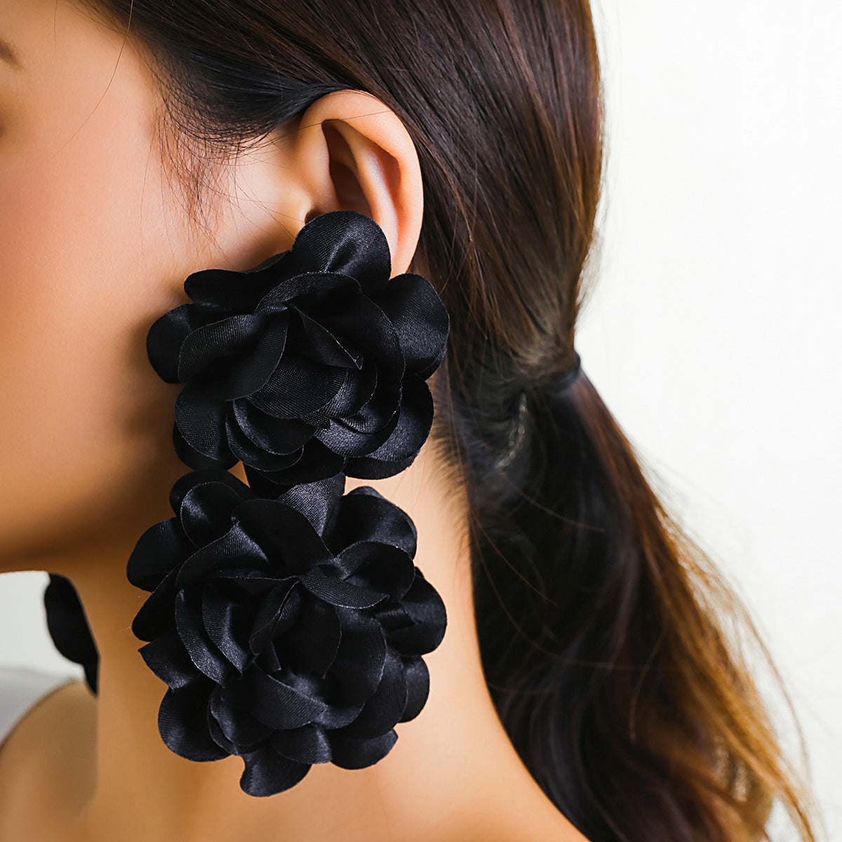 Colorful tassel flower single ear clip elf without ear hole flower simple ear hook earring