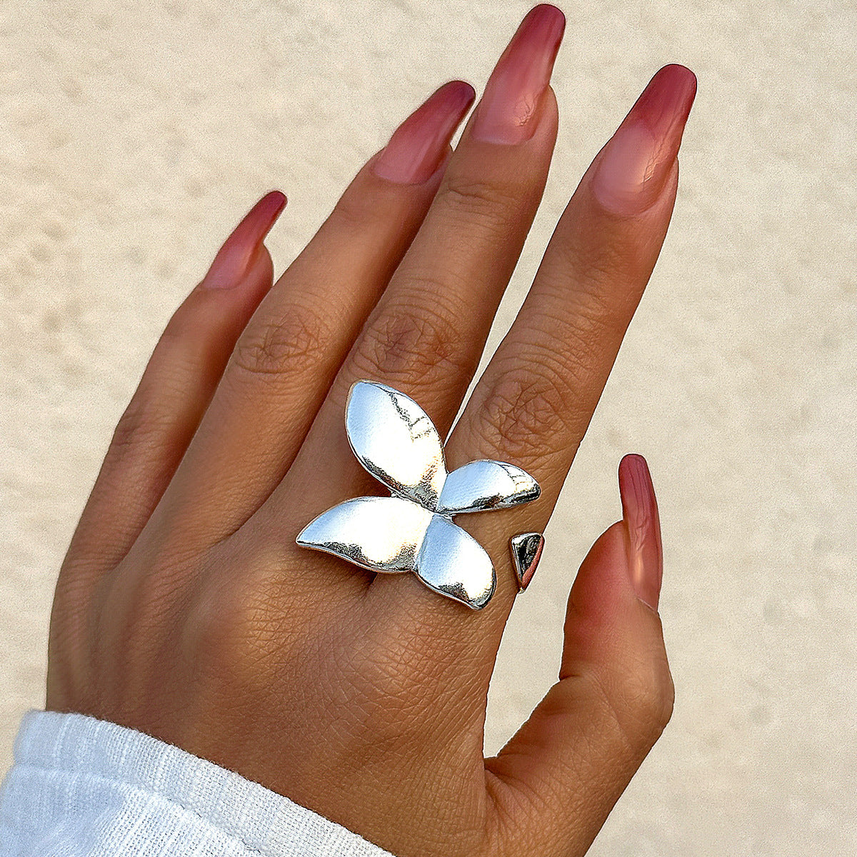 Butterfly Ring Joint adjustable Ring Female Ins Simple and Exaggerated French Creative Ring
