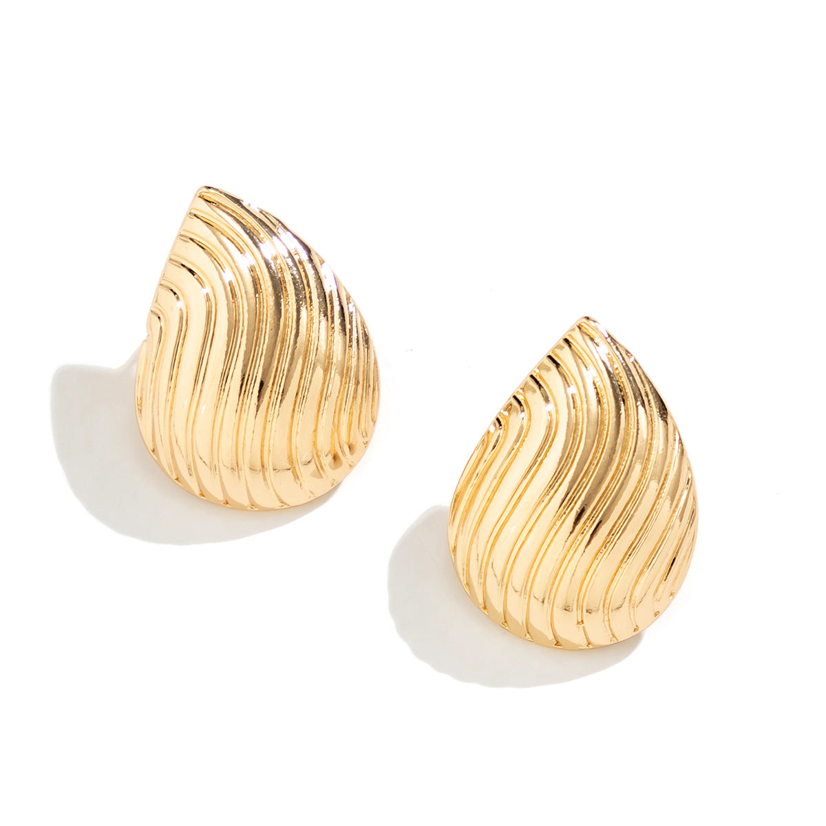 Metal shell ocean style niche earrings retro versatile cool style striped earrings for women