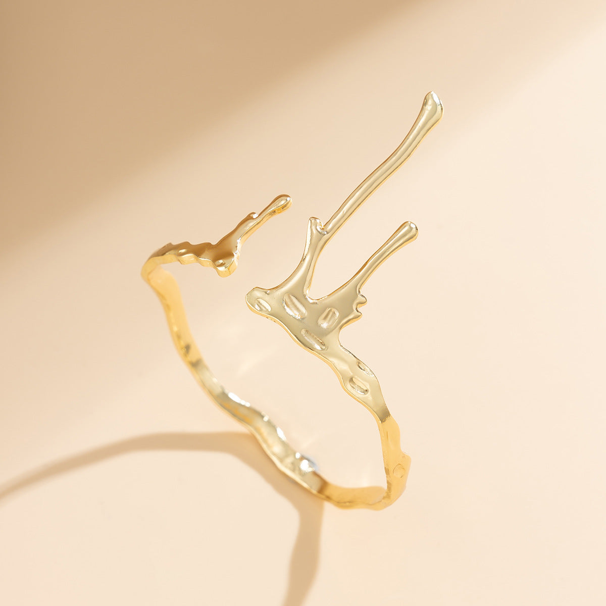 Design Feel Lava Opening Arm Chain Fashion Arm Ring Liquid Wind Element Ring Water Drop Metal Arm Bracelet for Women