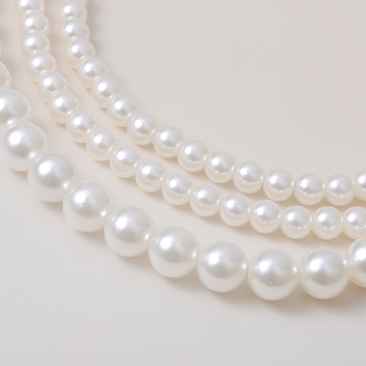 Bohemian style multi-layered necklaces, popular street photography, pearl necklaces