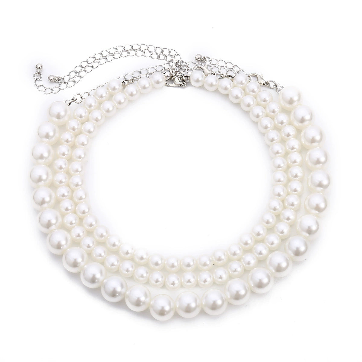 Bohemian style multi-layered necklaces, popular street photography, pearl necklaces