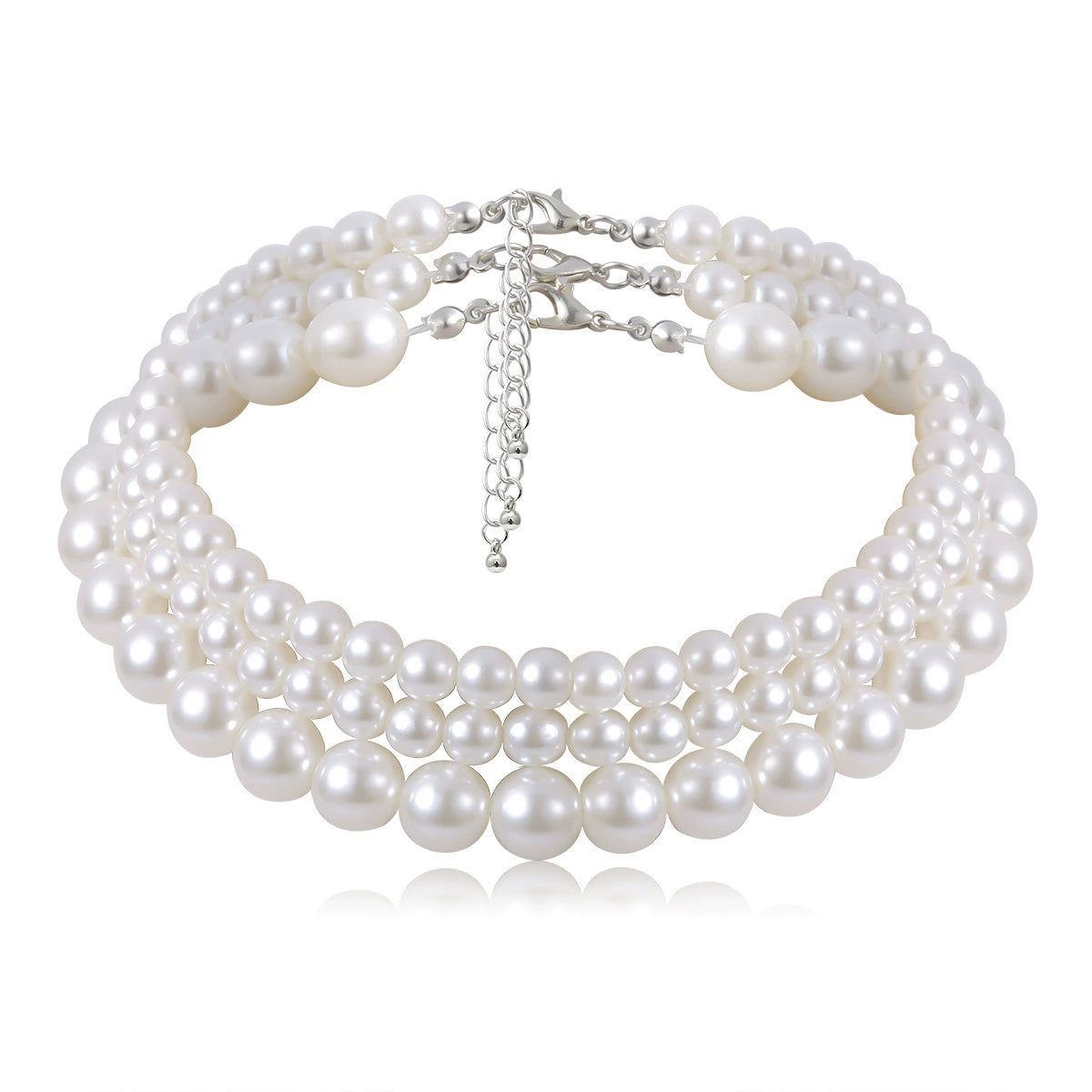 Bohemian style multi-layered necklaces, popular street photography, pearl necklaces