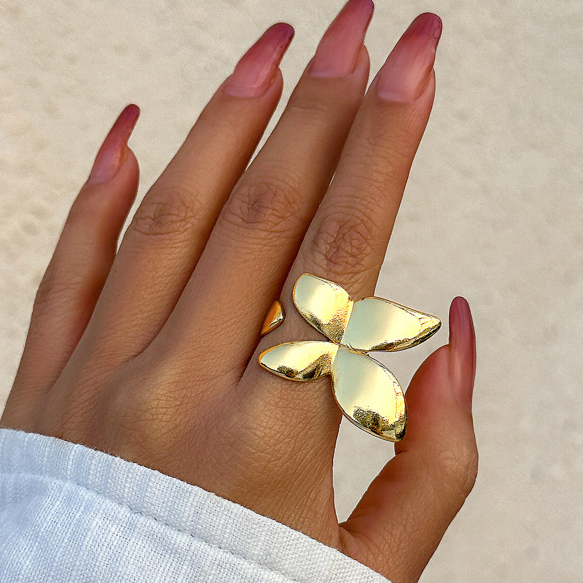 Butterfly Ring Joint adjustable Ring Female Ins Simple and Exaggerated French Creative Ring