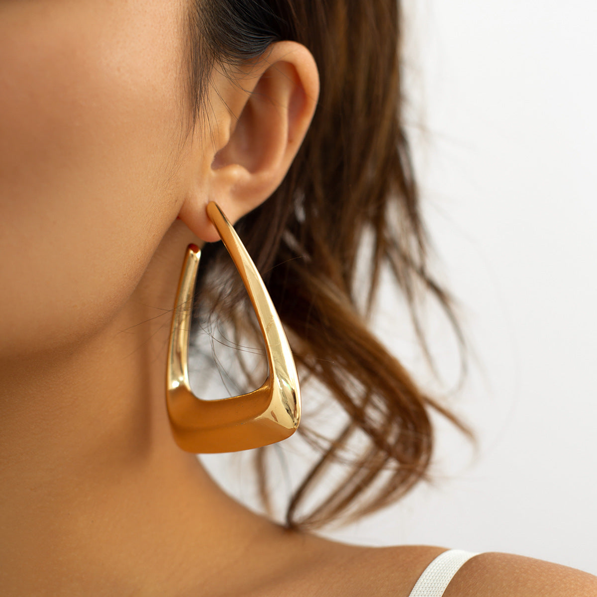 Exaggerated large water droplet earrings retro earrings punk square metal geometric earrings