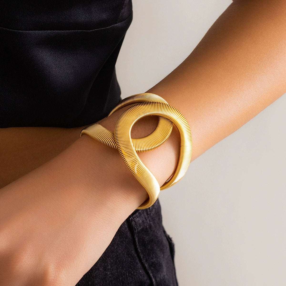 Fashionable and exaggerated metal adjustable opening bracelet with wide edge punk design, handmade accessory