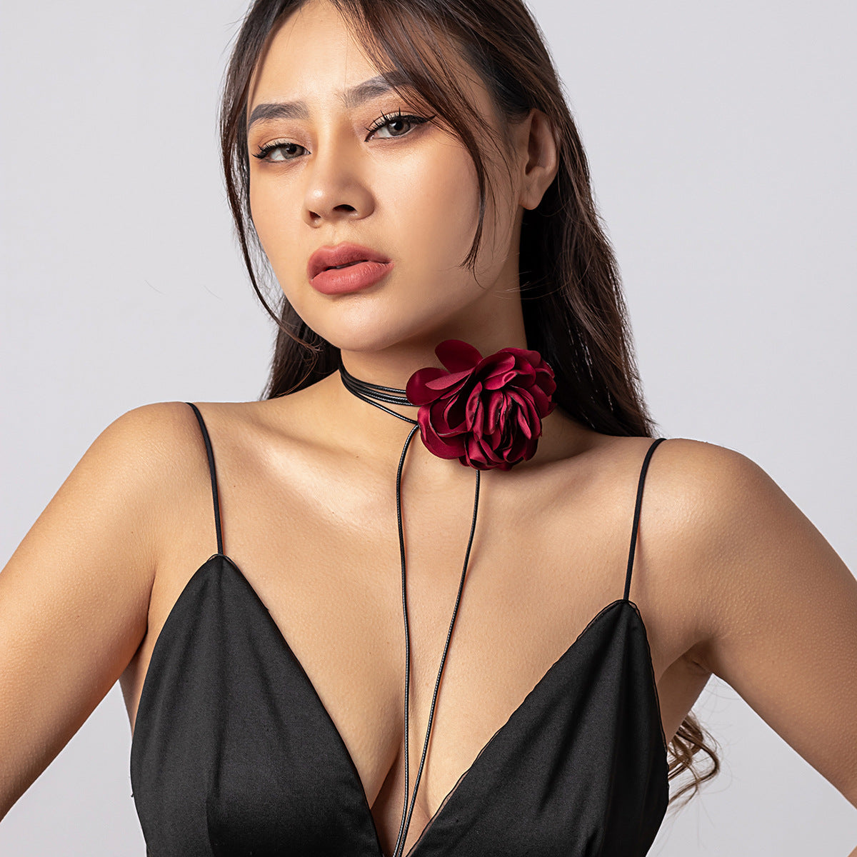 Retro Pulling Choker Fabric Flower Collar Simple Wax Thread Ribbon Tassel Necklace (Style 5708)