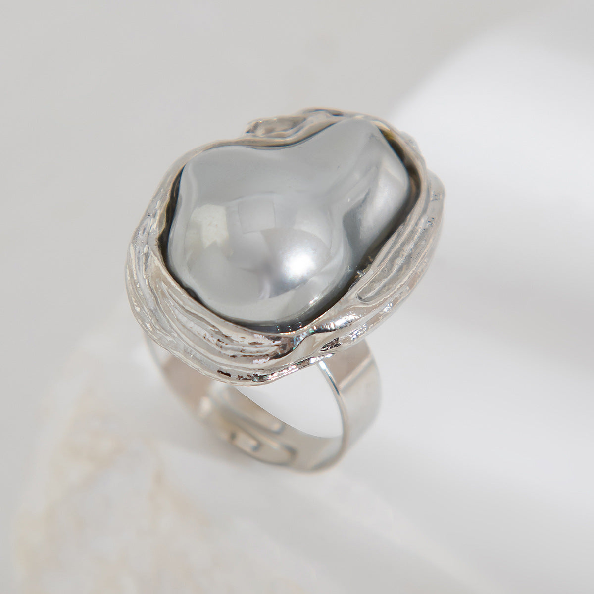 14K Gold Baroque Pearl Ring for Women – Unique Irregular adjustable Natural Pearl Statement Jewelry with Textured Band, Elegant Dainty Stackable Ring