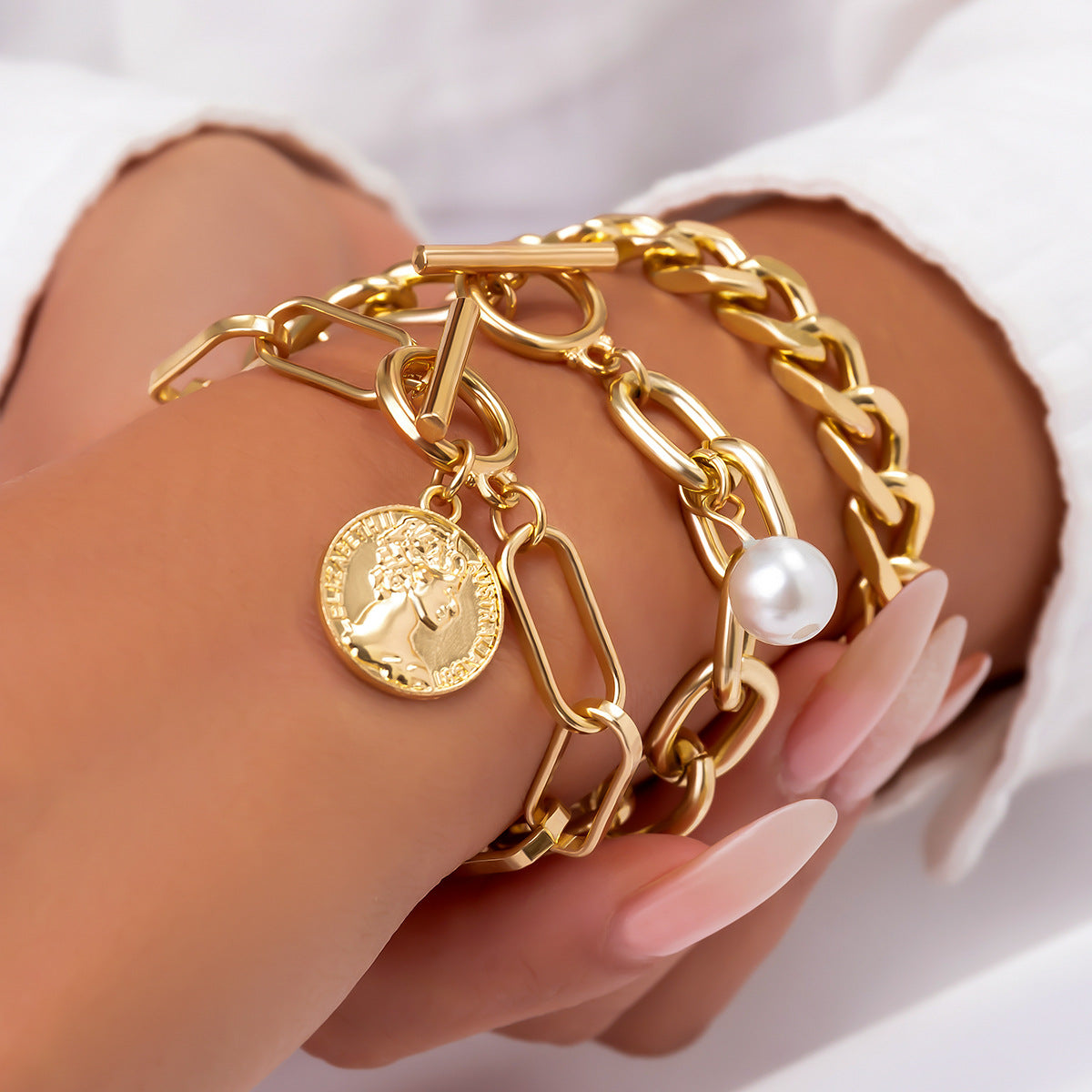 Exaggerated pearl temperament  versatile collarbone adjustable chain multi-layer bead Bracelet set for women