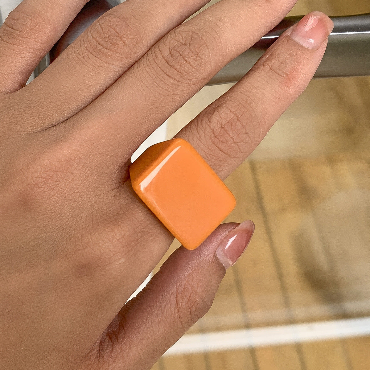 Creative Geometric Colored Square Wide Edge Ring, Simple and Fashionable Colored cute Resin Solid Ring