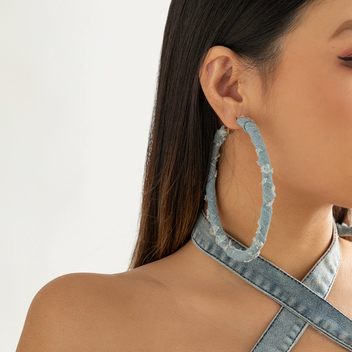 Small and niche design, sweet and cool geometric ring earrings, French temperament, simple denim earrings
