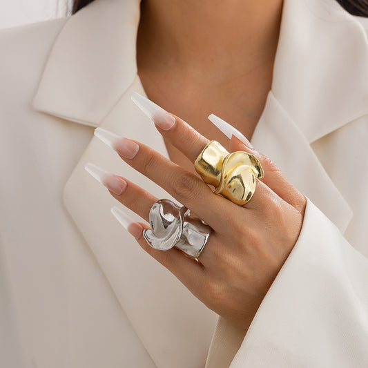 Hip hop style oversized irregular smooth twisted ring, droplet alloy pleated ring