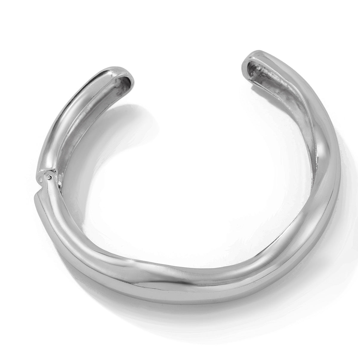 Design inspired liquid irregular lava bracelet, fashionable and niche texture, pleated and open mouth bracelet for women