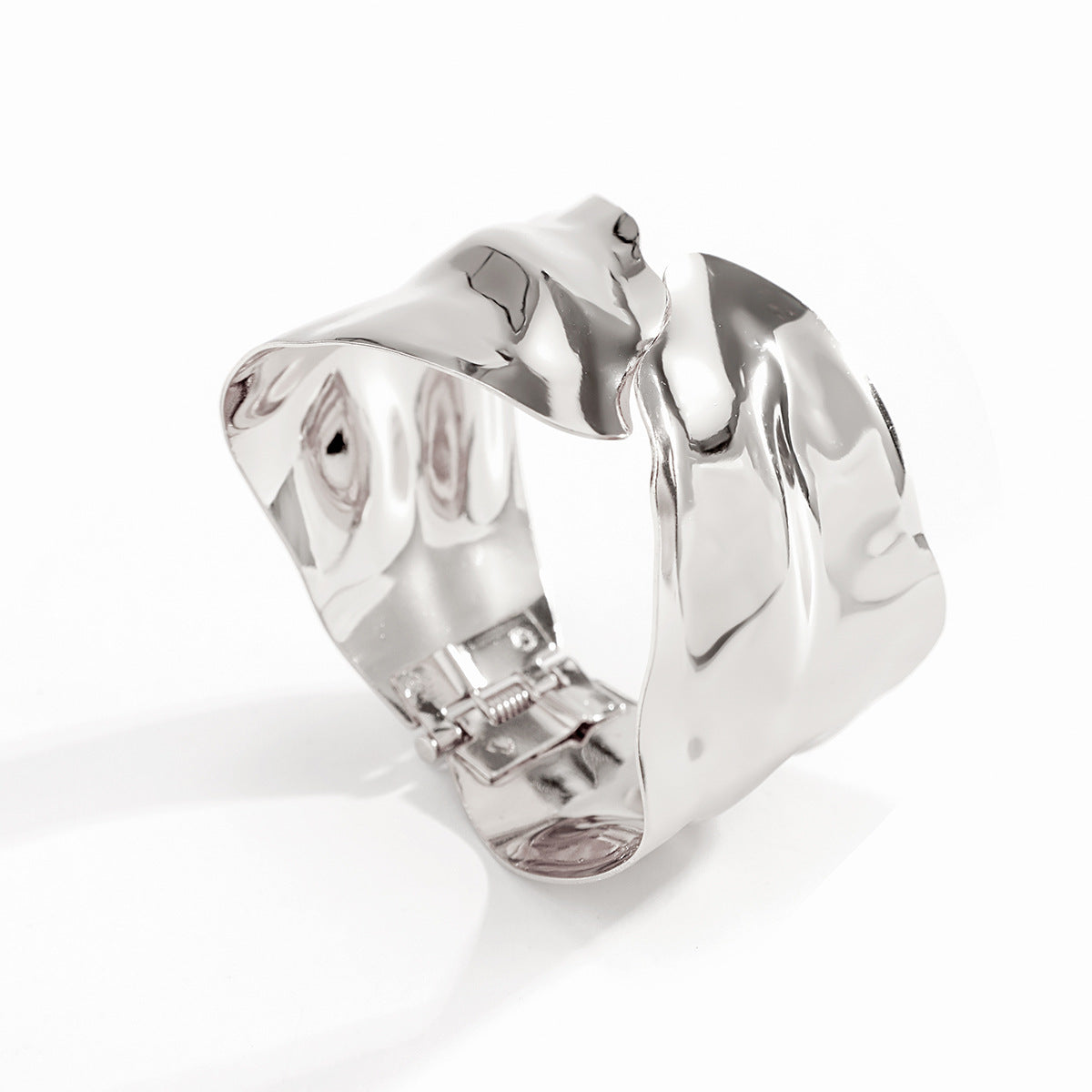 Fashionable and exaggerated metal adjustable opening bracelet with wide edge punk design, handmade accessory