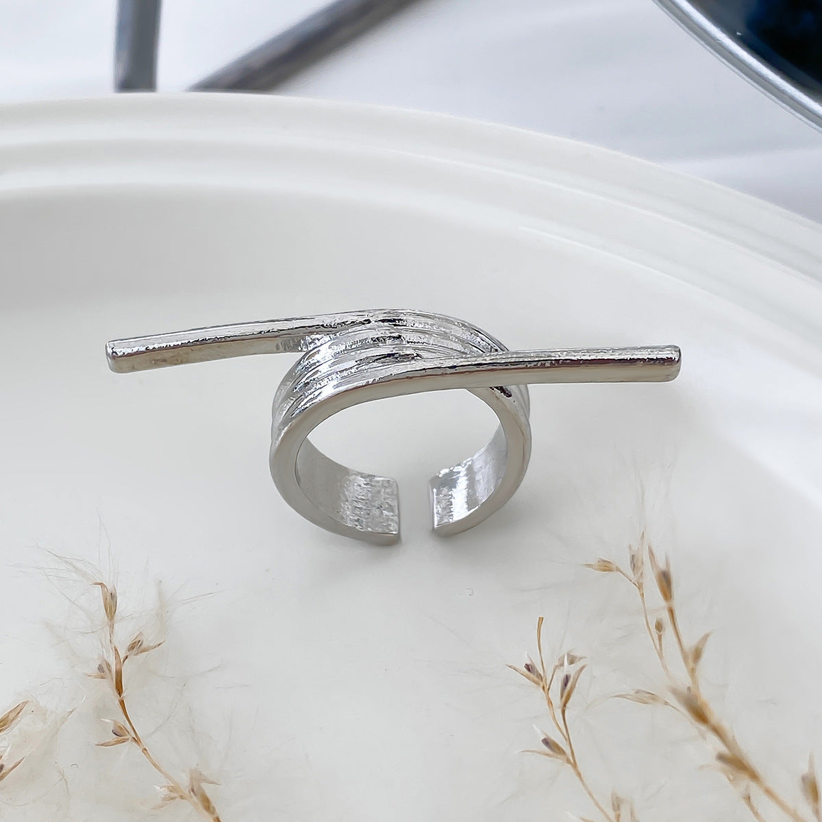Geometric Ring Joint Ring Female Ins Simple and Exaggerated French Creative Ring