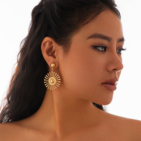 14K Ins personalized pleated hollow peach heart earrings with diverse combinations of sunflower alloy earrings