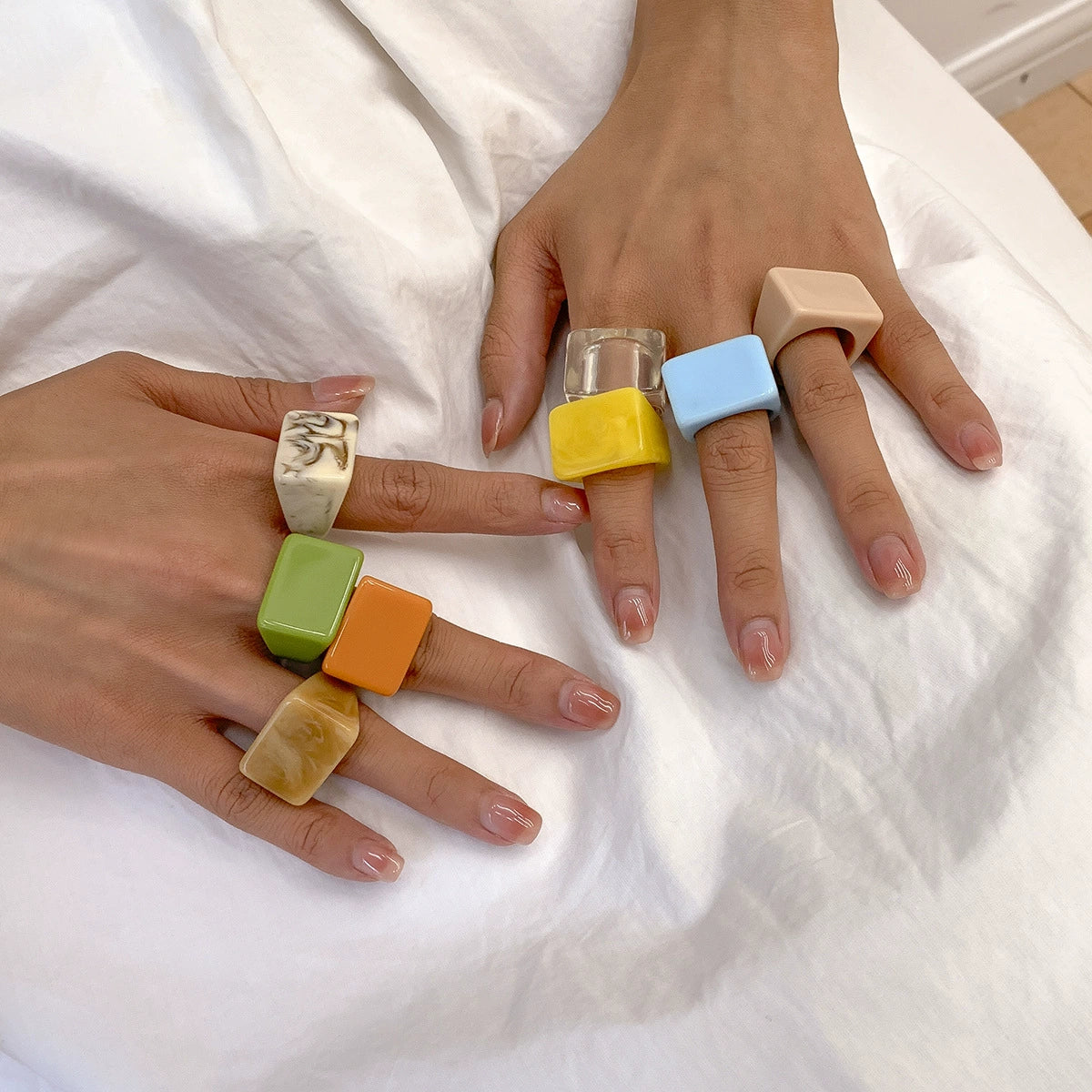 Creative Geometric Colored Square Wide Edge Ring, Simple and Fashionable Colored cute Resin Solid Ring