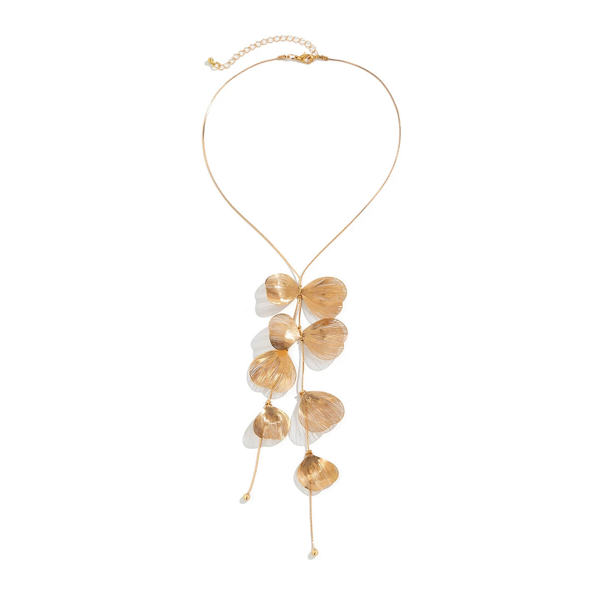 Niche ginkgo leaf tassel necklace with a sweet and cool design, cross-border retro pull-down choker accessory.