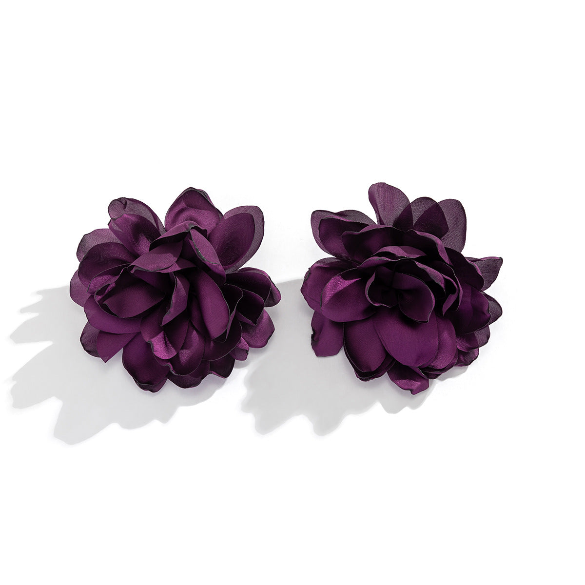 Exaggerated fabric design, large flower earrings, summer flower earrings, niche flower earrings