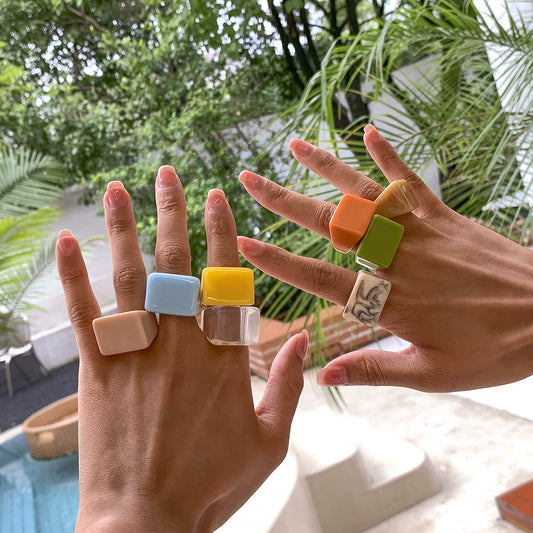 Creative Geometric Colored Square Wide Edge Ring, Simple and Fashionable Colored cute Resin Solid Ring