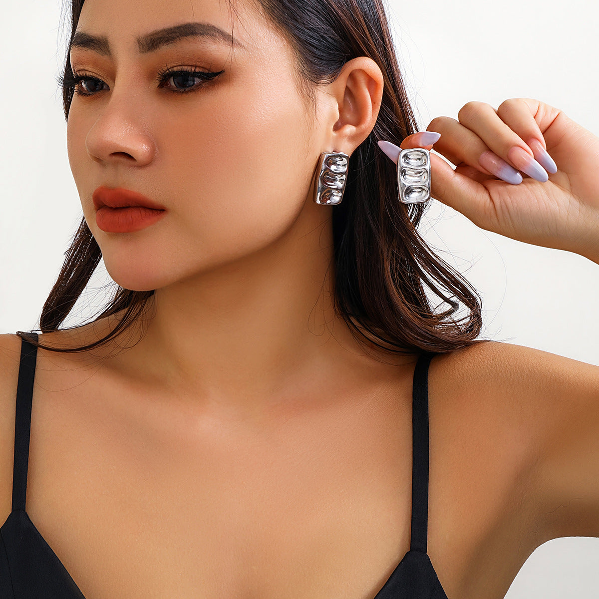 Exaggerated French round metal earrings with simple irregular texture earrings, niche