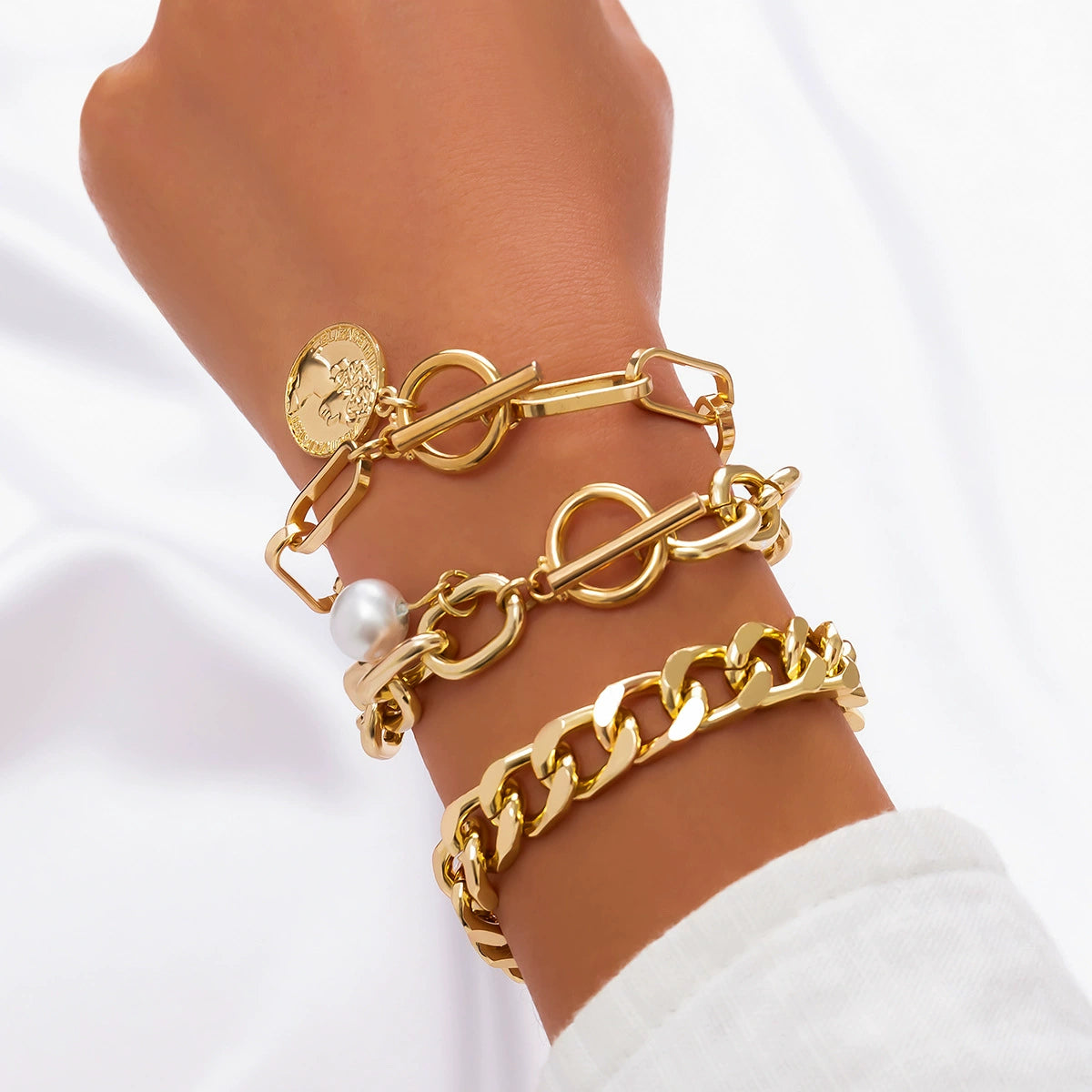Exaggerated pearl temperament  versatile collarbone adjustable chain multi-layer bead Bracelet set for women