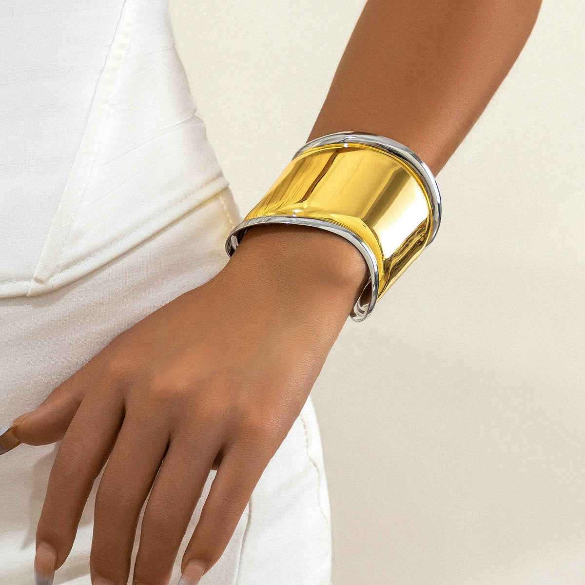 Exaggerated diamond alloy geometric bracelet Bracelet, personalized and simple concave convex Bracelet