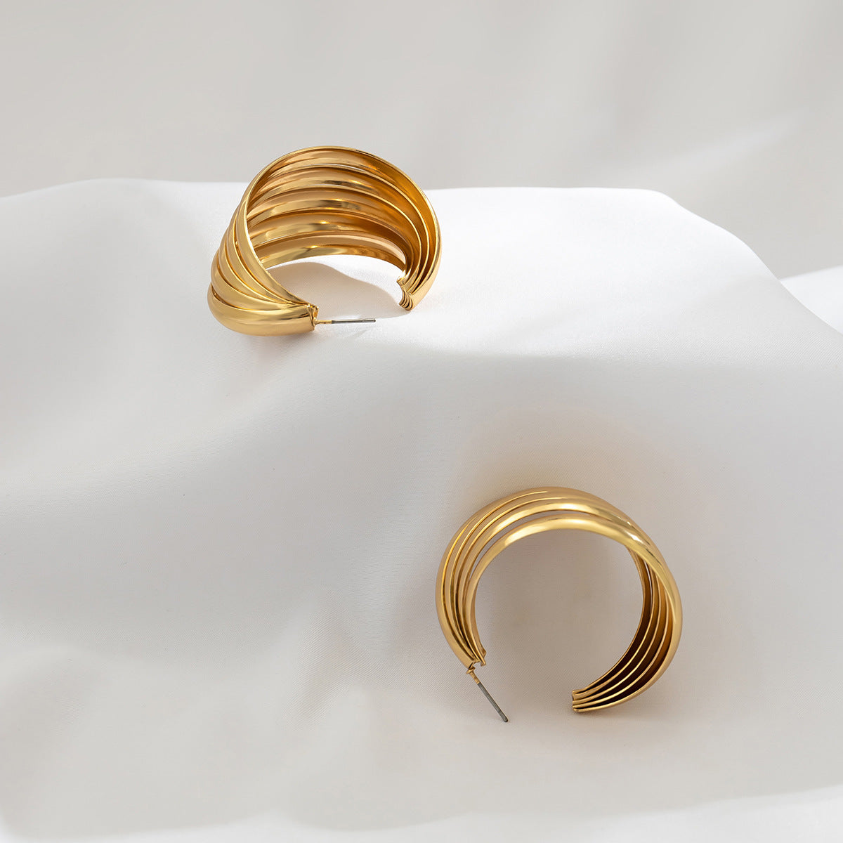 Metal shell ocean style niche earrings retro versatile cool style striped earrings for women