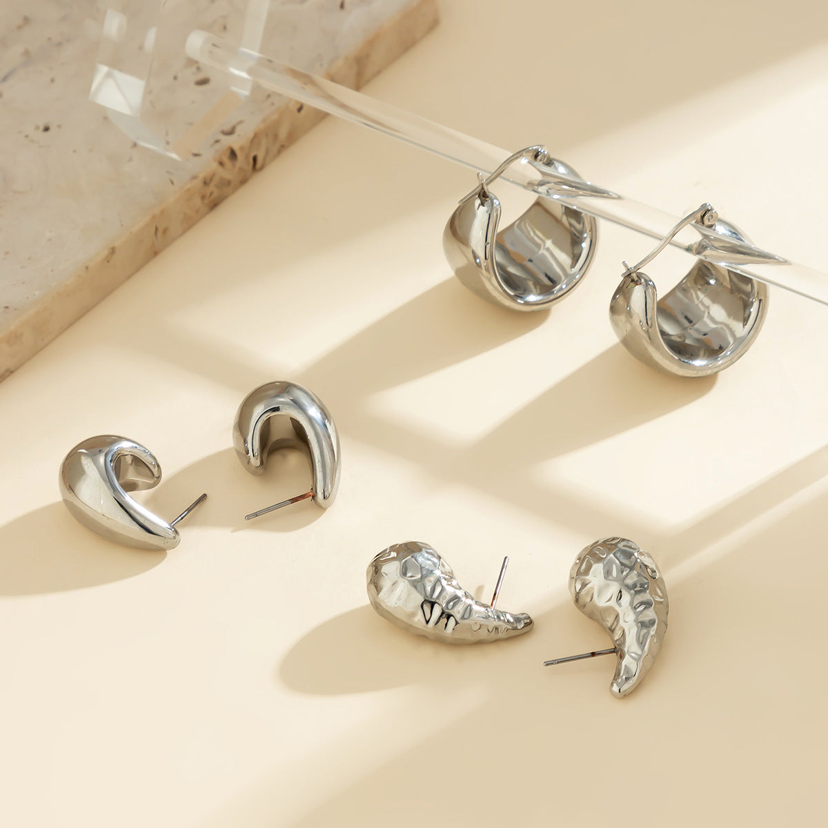 Personalized design, photosensitive surface, bean earrings, plain circle, wrinkled water droplet earrings, geometric earrings（three in one)）