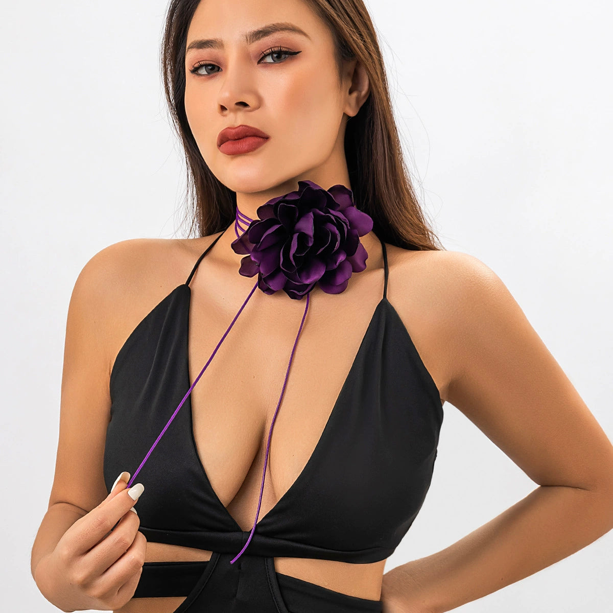 Retro Pulling Choker Fabric Flower Collar Simple Wax Thread Ribbon Tassel Necklace (Style 5708)