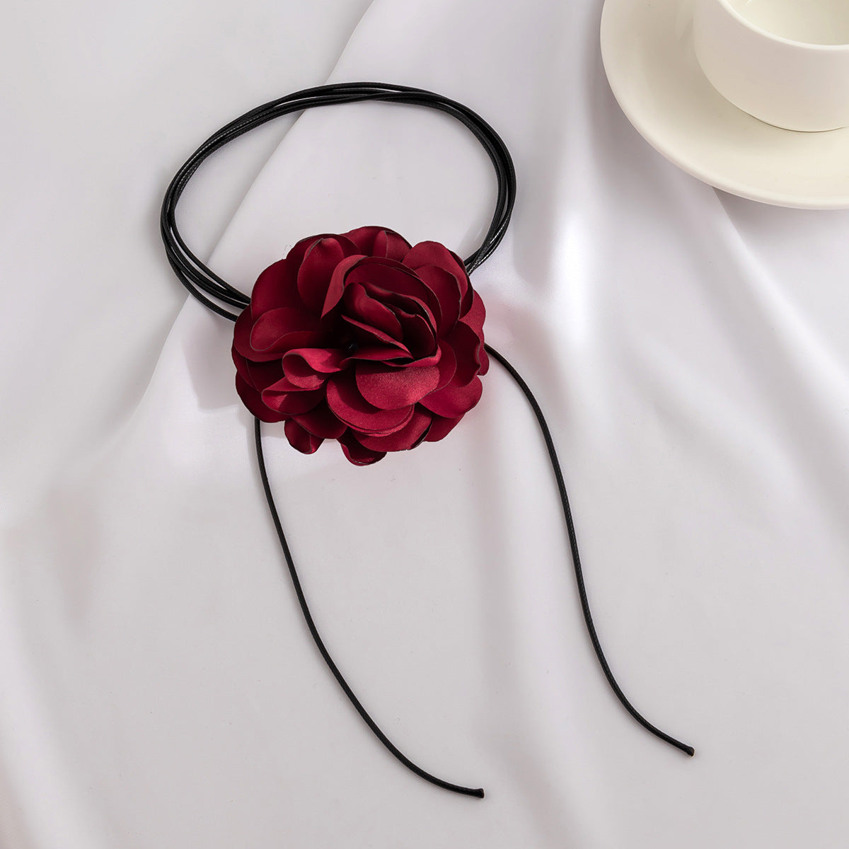 Retro Pulling Choker Fabric Flower Collar Simple Wax Thread Ribbon Tassel Necklace (Style 5708)