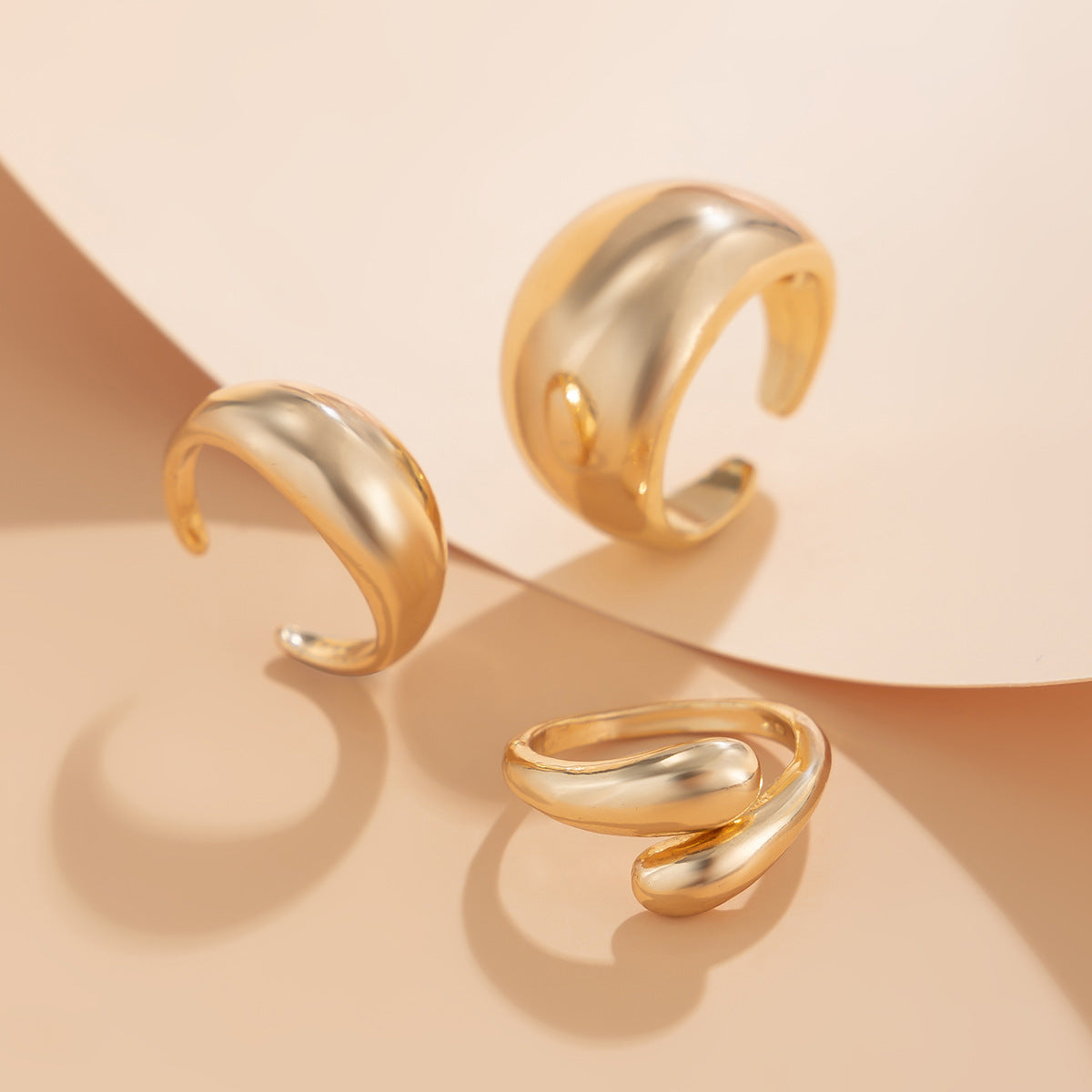 Design geometric ring, niche opening ring, index finger ring, lava metal wind curved ring（4995）