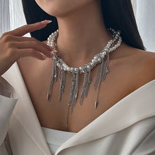 French elegant pearl beaded necklace Fashionable tassels, love chains, clavicle chains