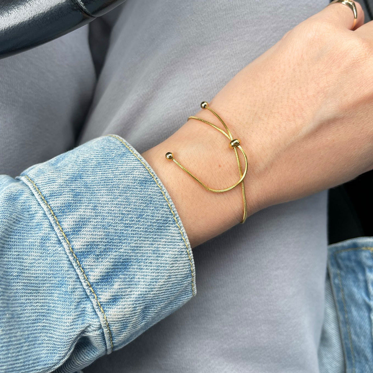 Simple and versatile long tassel necklace with fashionable adjustable metal square snake bone chain