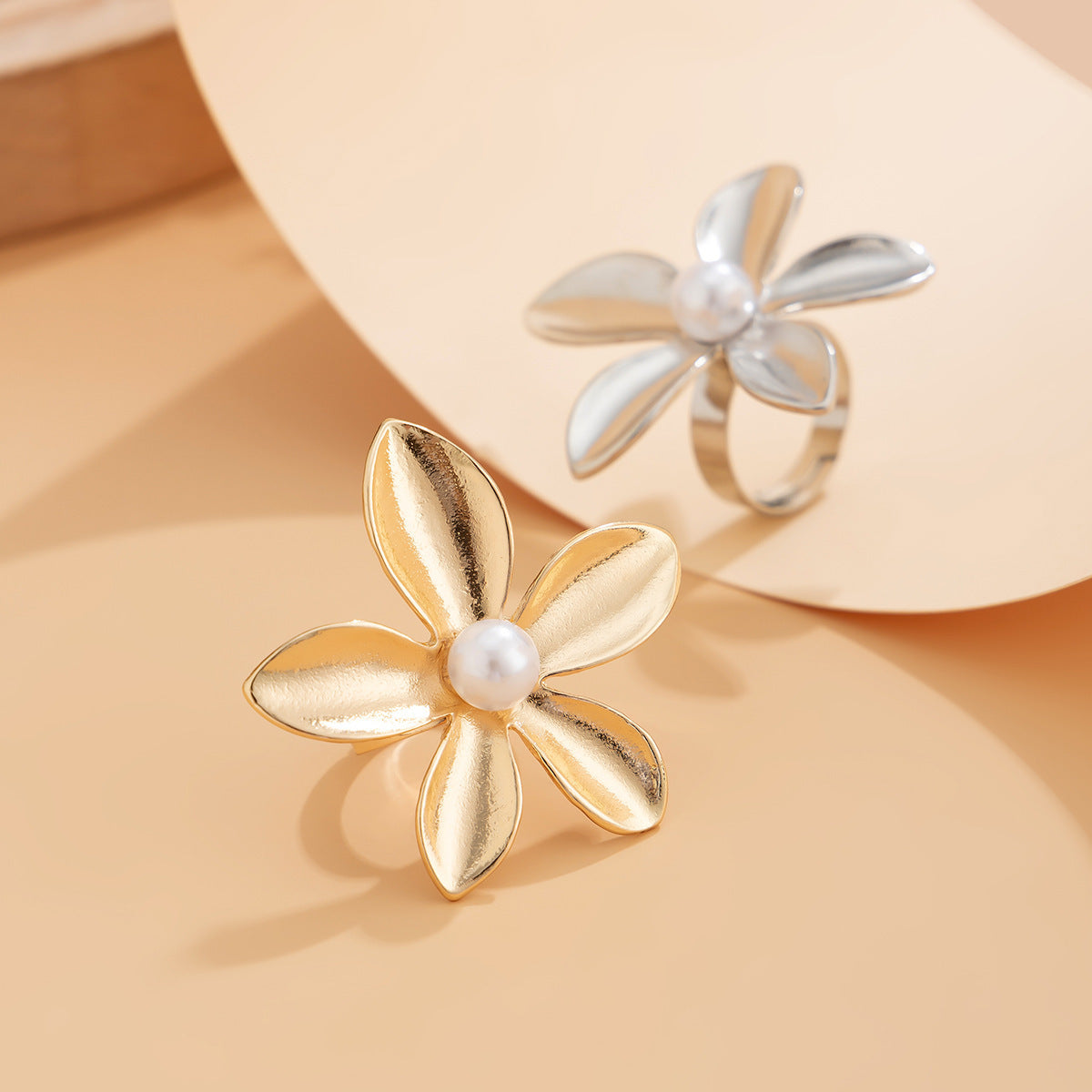 Simple Irregular Water Drop Open Ring Fashion Texture Flower Pearl Ring