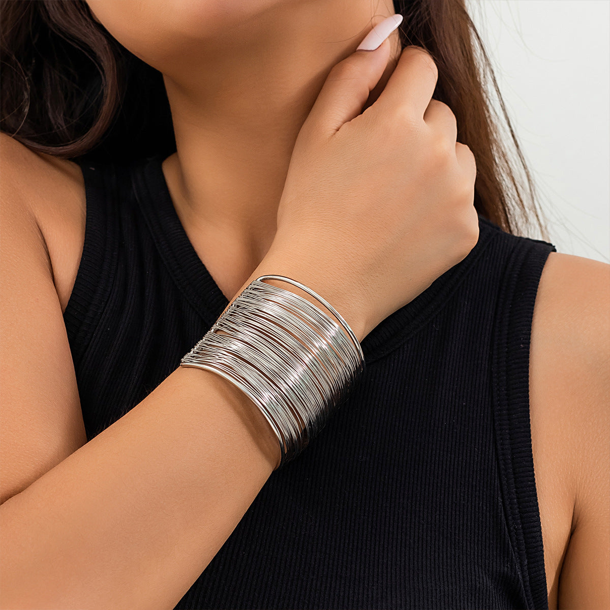 Metallic brushed open women's electroplated bracelet with personalized sweet and cool style, simple bracelet