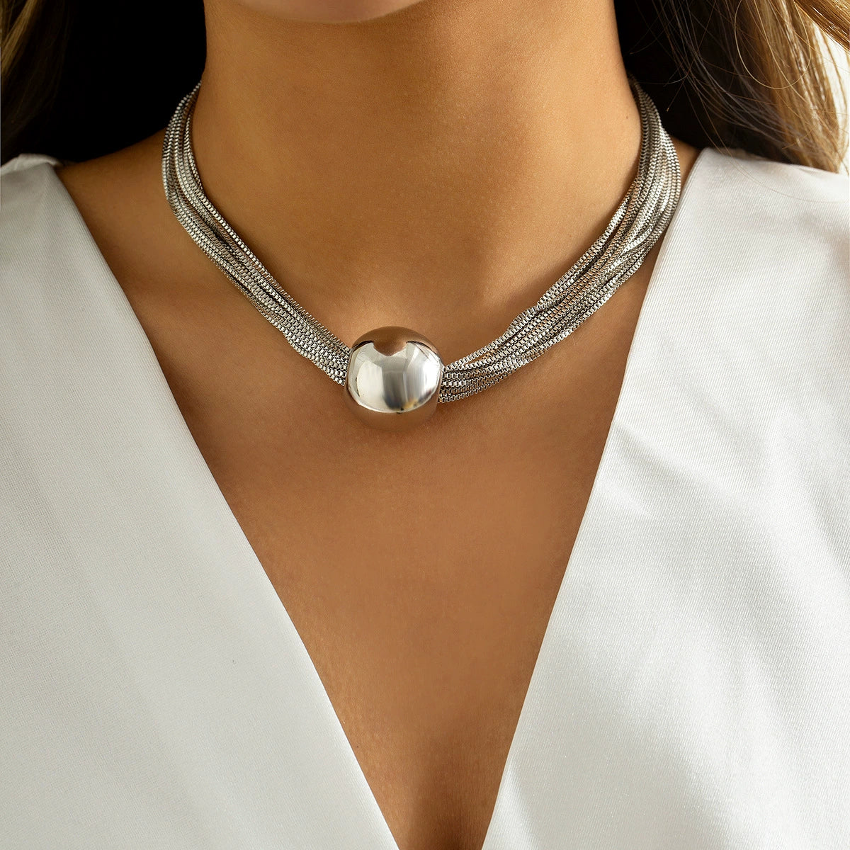 Multi-layered chain stacking necklace simple niche geometric ball statement necklace choker