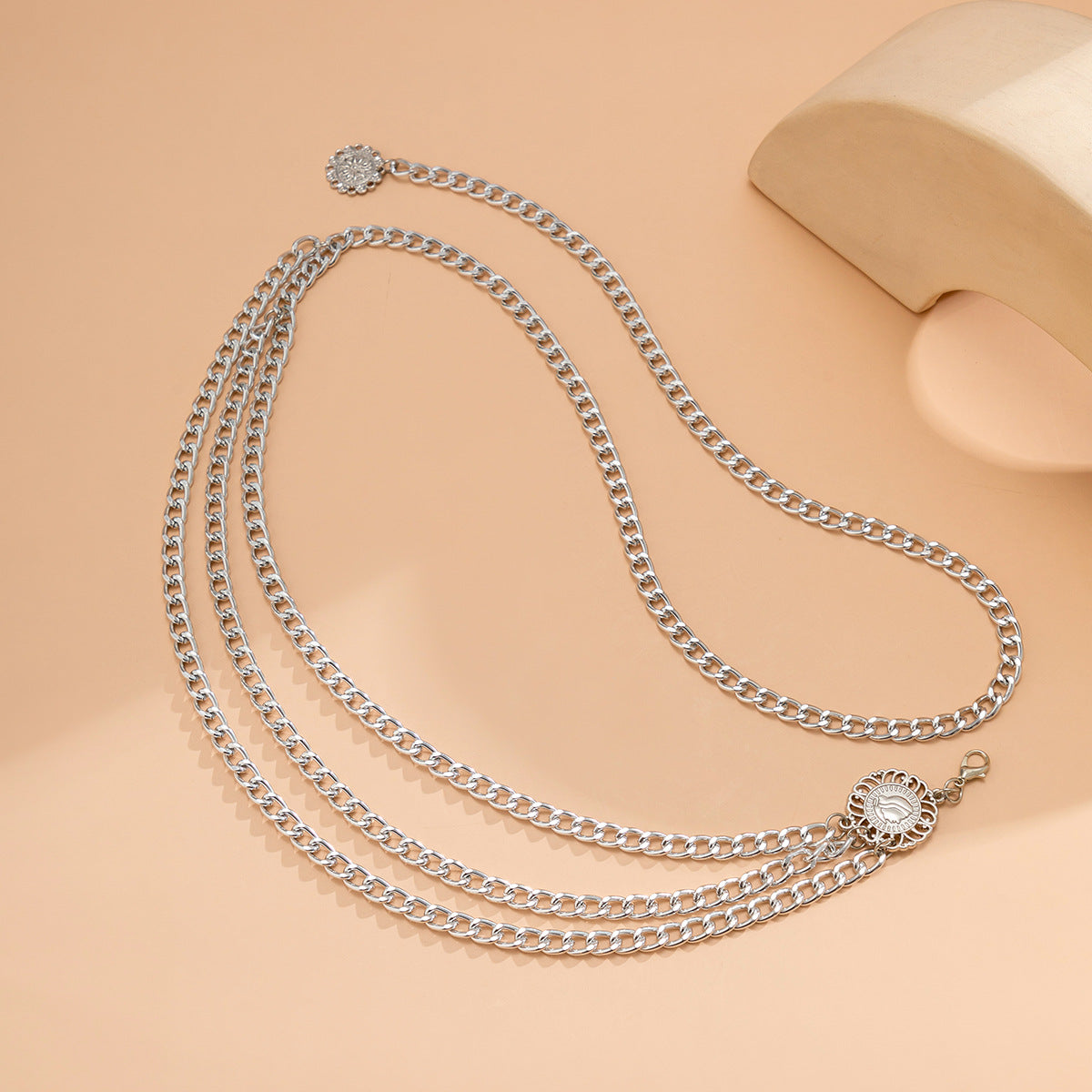 Alloy multi-layer exaggerated body chain, female queen portrait, retro street photoshoot, waist chain