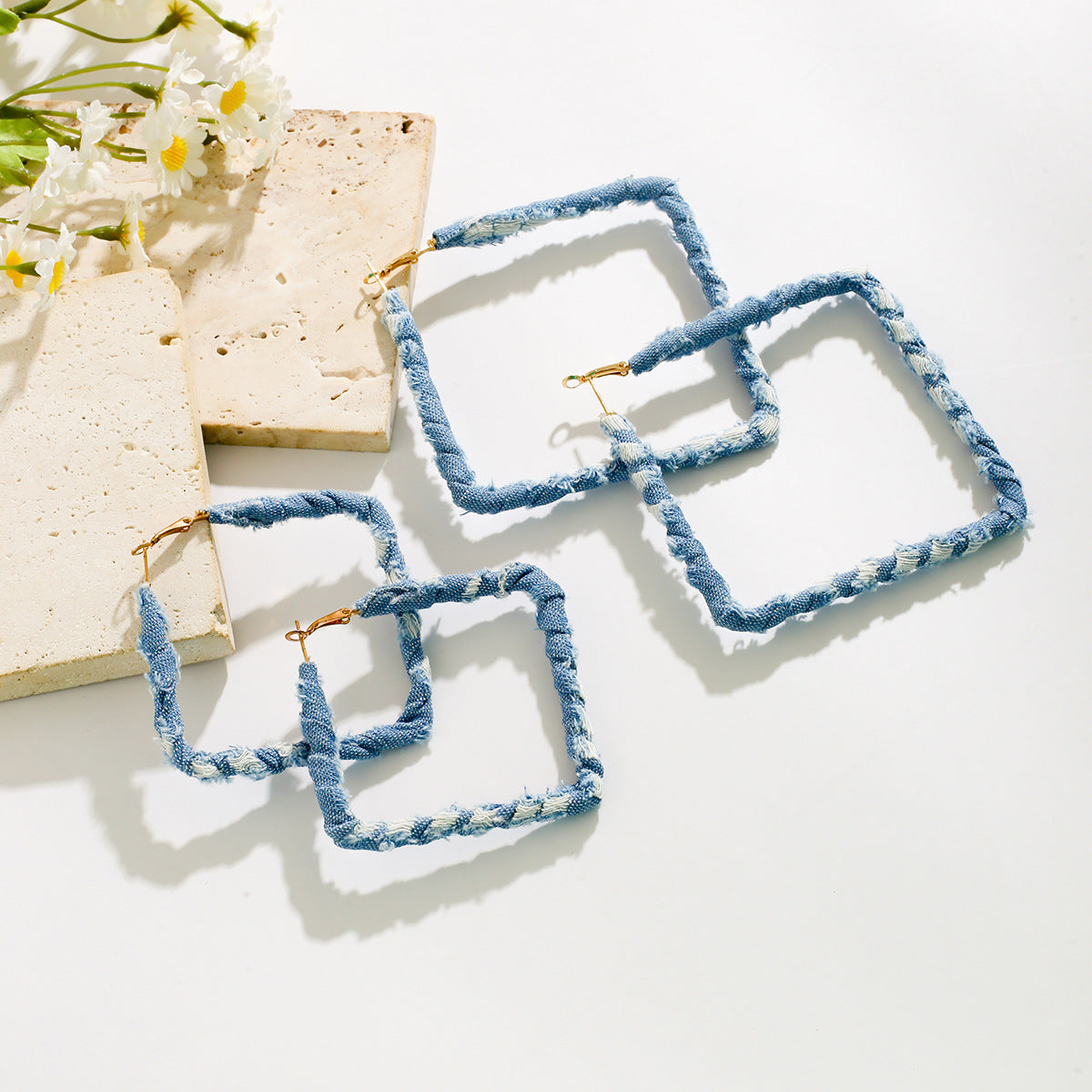 Small niche design, sweet cool geometric  Denim ring earrings, French temperament, simple denim earrings