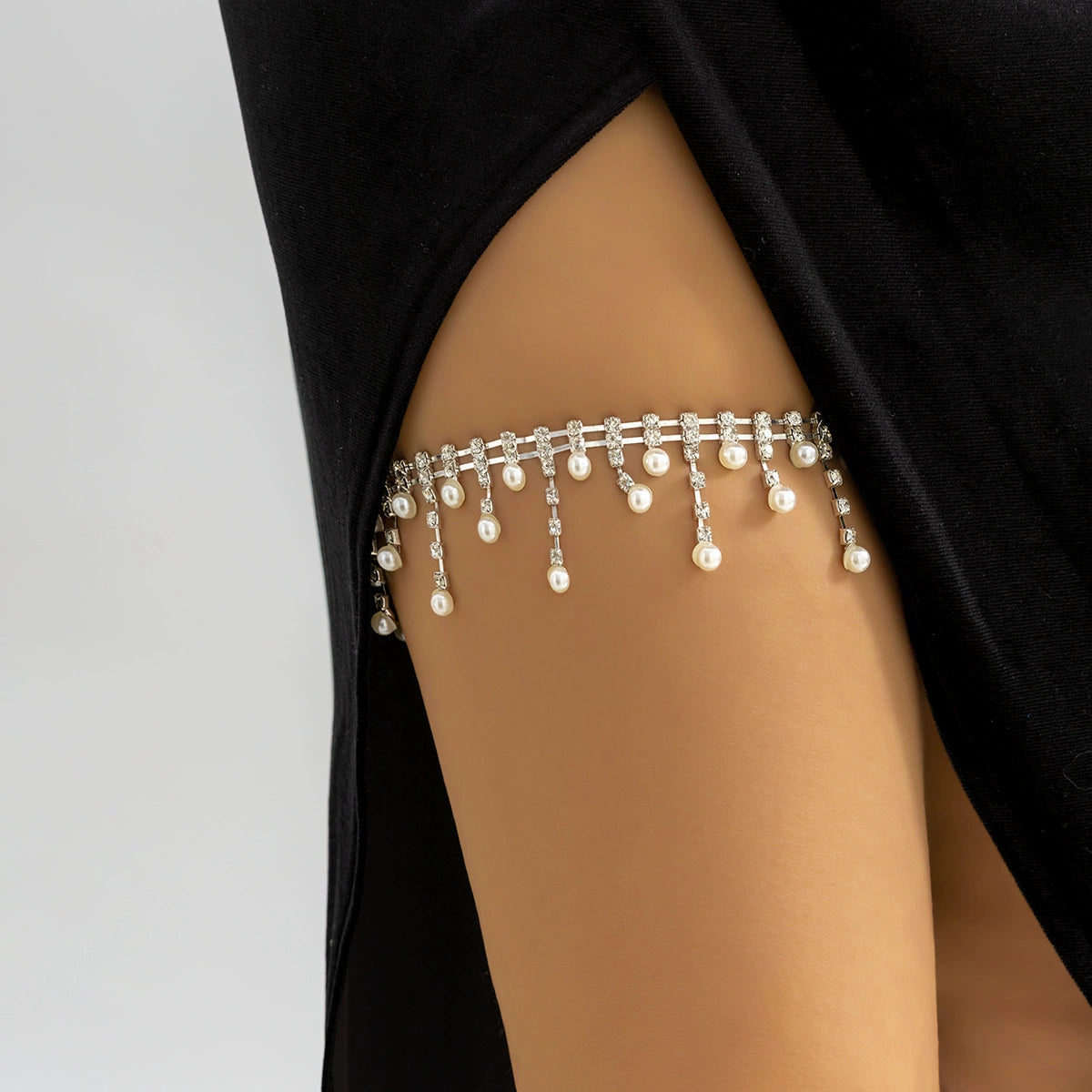 Sweet and Cool Leisure Water Diamond Beach Leg Chain Elastic Band Imitation Pearl Sexy Leg Chain Female (0193)