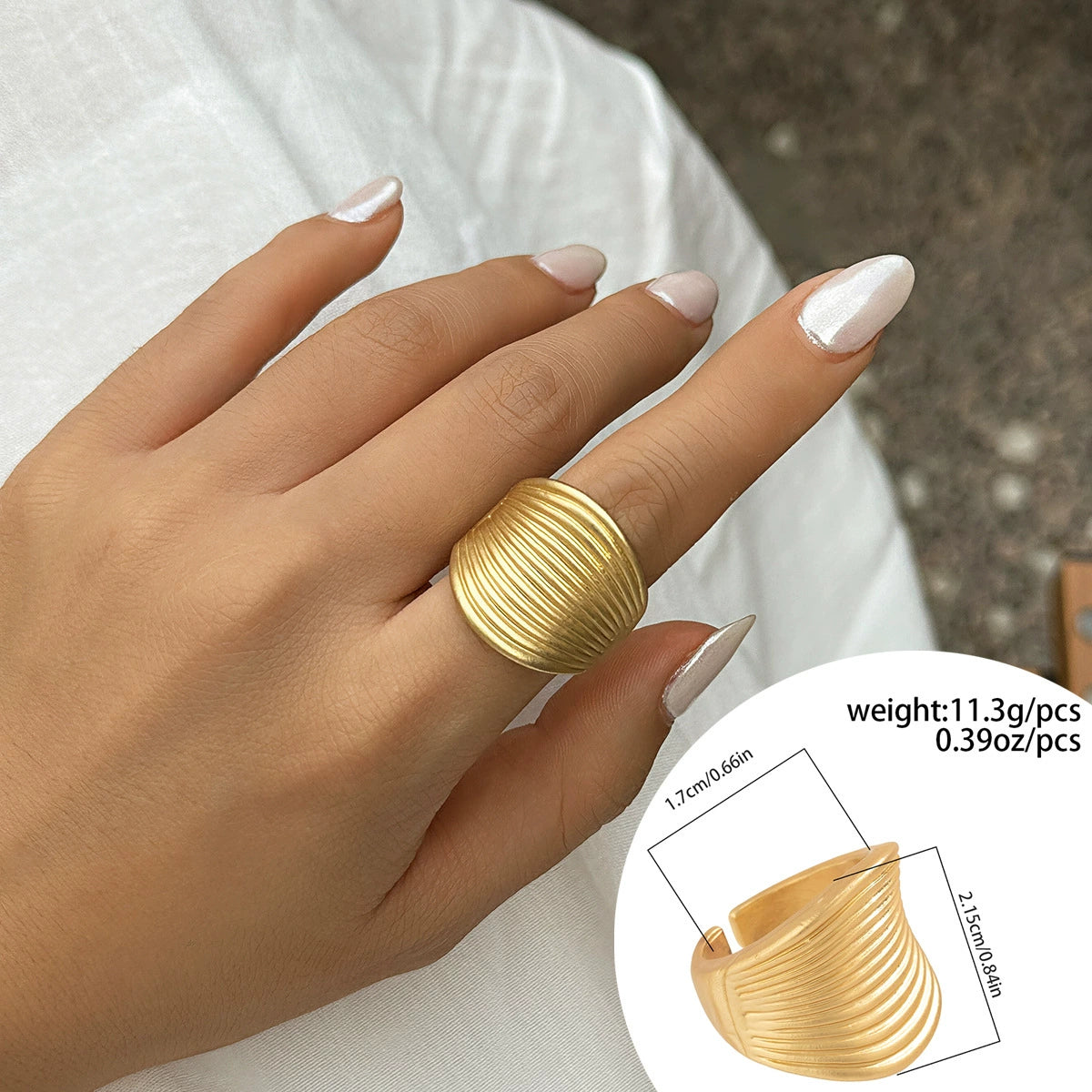 French round pleated metal ring, simple irregular hand decoration, niche flower jewelry