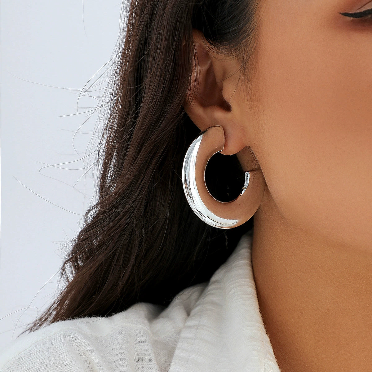 Exaggerated punk metal earrings, personalized niche earrings, trendy hip-hop fashion earring