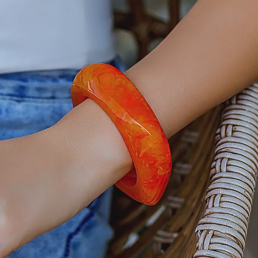 Exaggerated design, polygonal semi transparent bracelet, retro imitation tortoiseshell color, niche bracelet